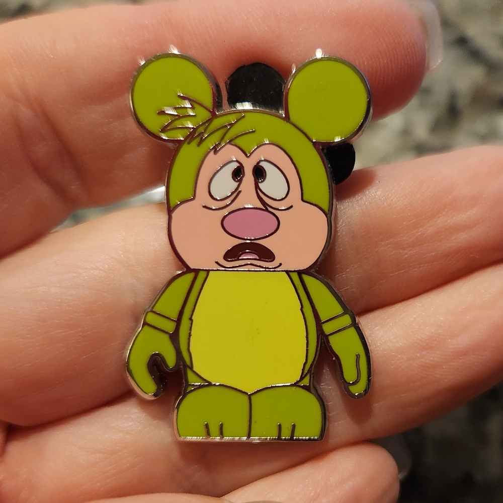 (5 For $30) Disney Pin Alice In Wonderland Green Hedgehog Vinylmation 2012 Pin